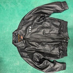 Vintage black leather jacket with big Eagle USA patch on back  Xl